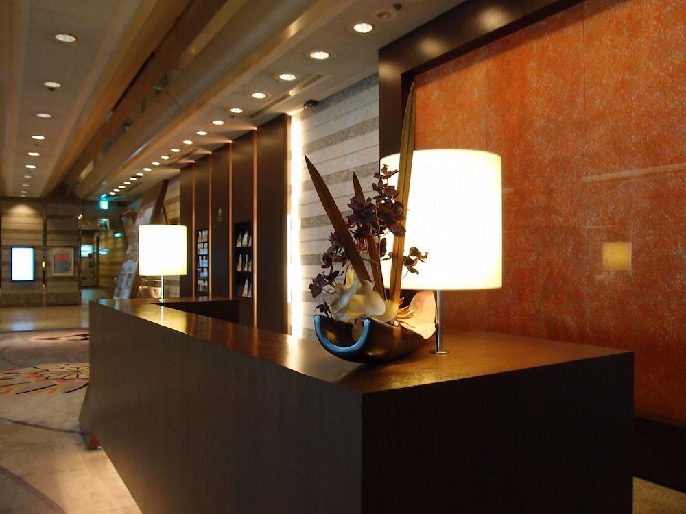 Hotel Granvia Wakayama Exteriör bild Interior of the hotel